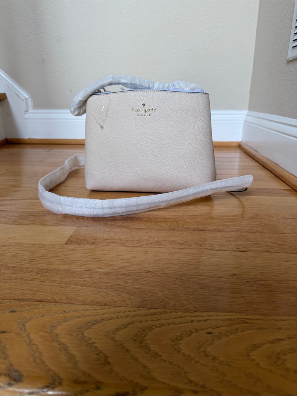 kate spade Pebble Leather Crossbody in Light Beige